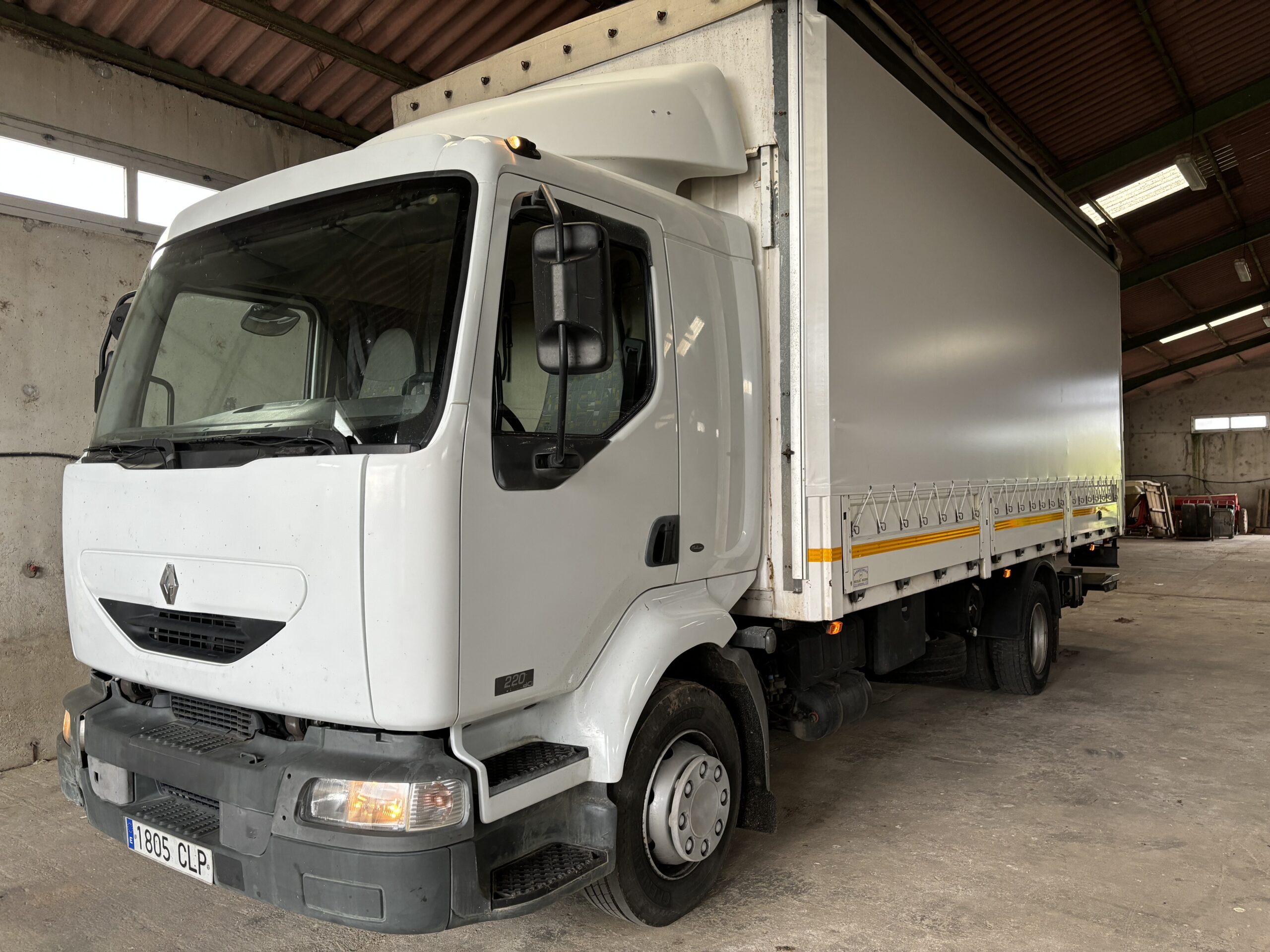 RENAULT MIDLUM 12.220 PLATAFORMA ELEVADORA 2003