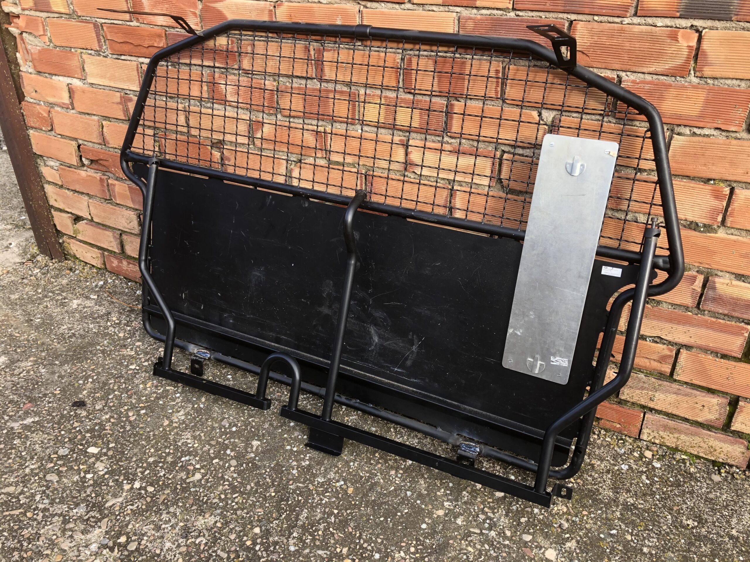 SEPARADOR DE CARGA FREELANDER 2 - Imagen 4